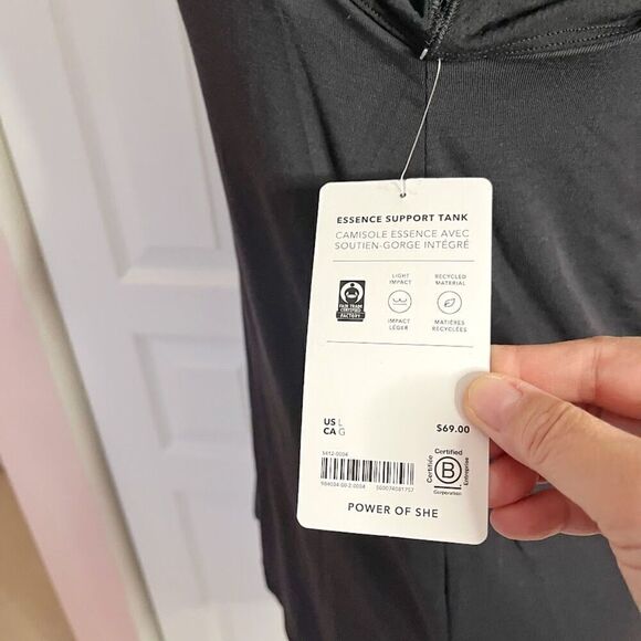 Athleta NWT Essence Built in Bra Support Camisole V Neck Tank Top - Picture 10 of 12